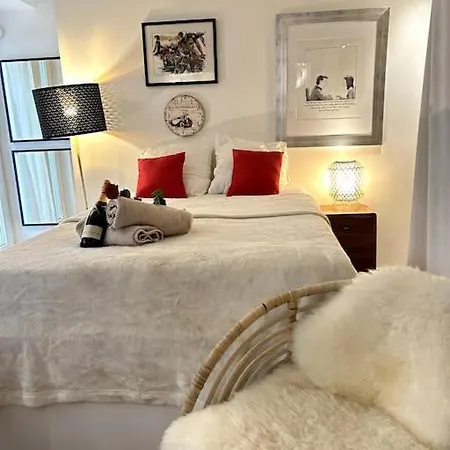 Studio Charmant Et Style Unique Appartamento