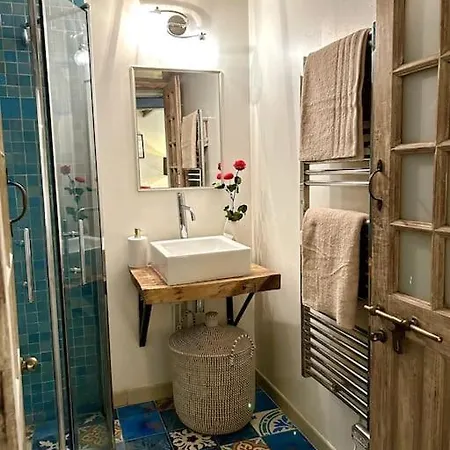 Studio Charmant Et Style Unique Appartamento Bobigny